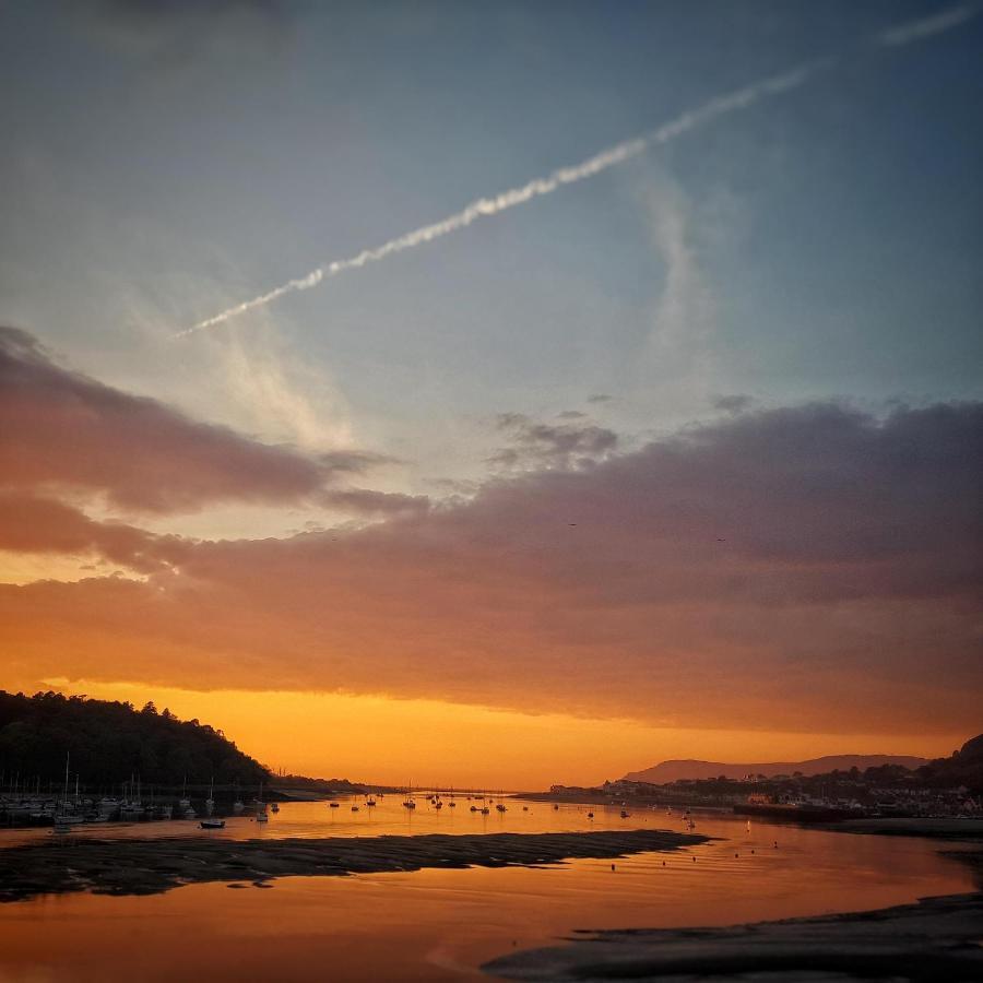 Gwynant Bach - Cosy 2 Bed Bungalow Cottage In Snowdonia National Park, Conwy, North Wales ภายนอก รูปภาพ
